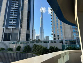 Burj Khalifa View 1BR Apartment w/ Parking